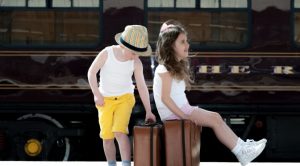 In viaggio senza mamma e papà