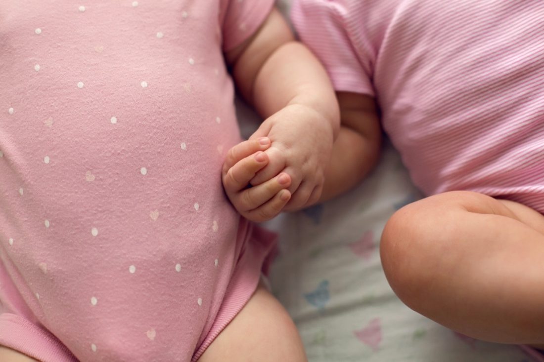 Mamma di gemelle di sei mesi. Il racconto di Martina.