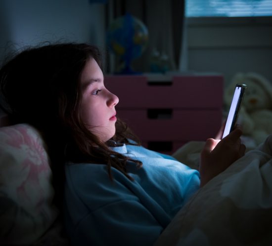 Adolescenza e insonnia. Per i ragazzi è importante dormire bene.